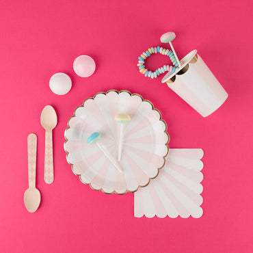 Set 8 farfurii – Dungi roz pastelat